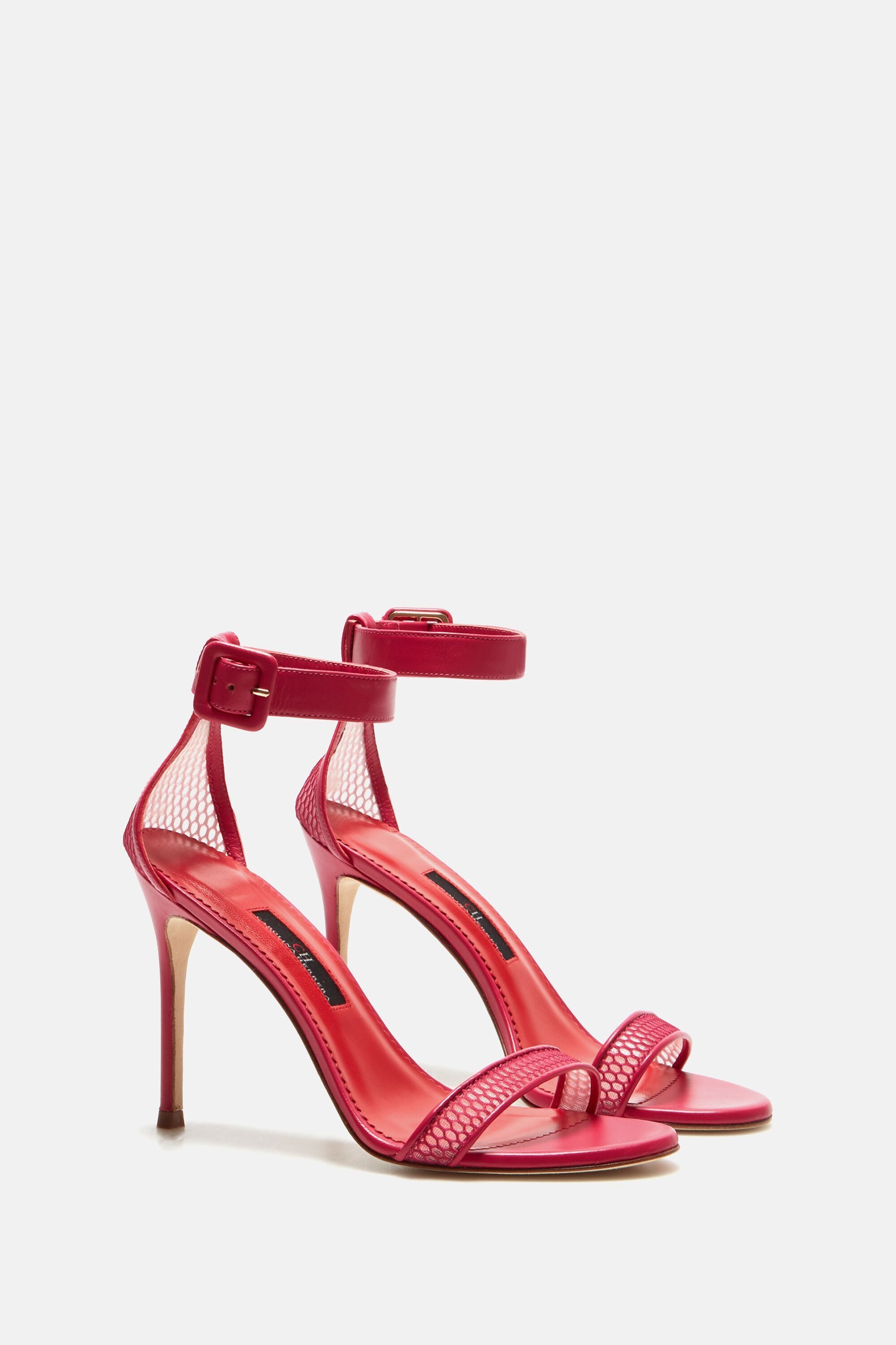 Mesh sandals