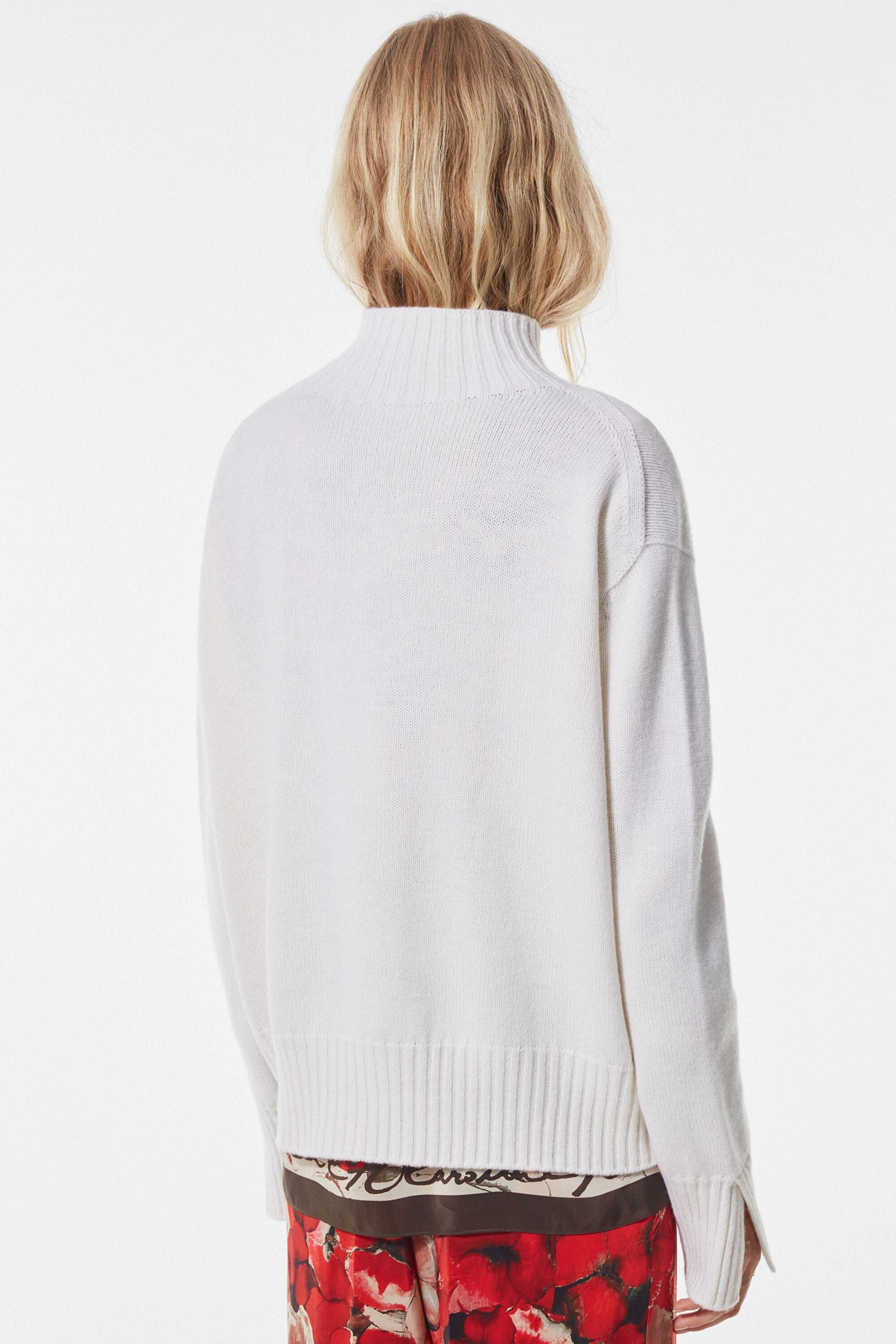 Wool and cashmere knit oversized sweater