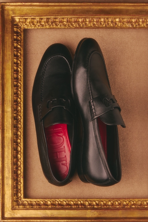 DOMA INSIGNIA CUT OUT MOCASÍN DE PIEL