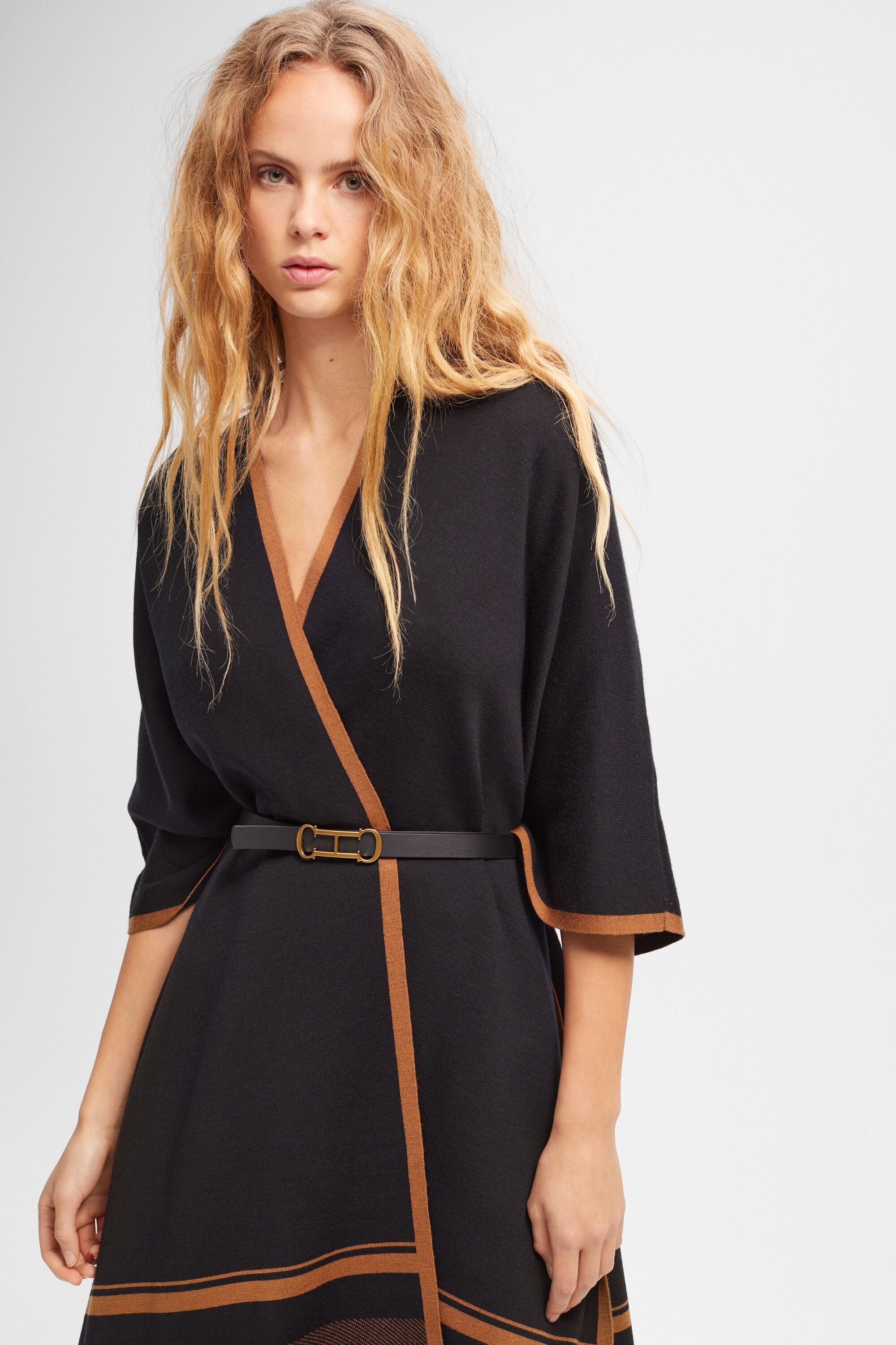 Merino wool oversized cape