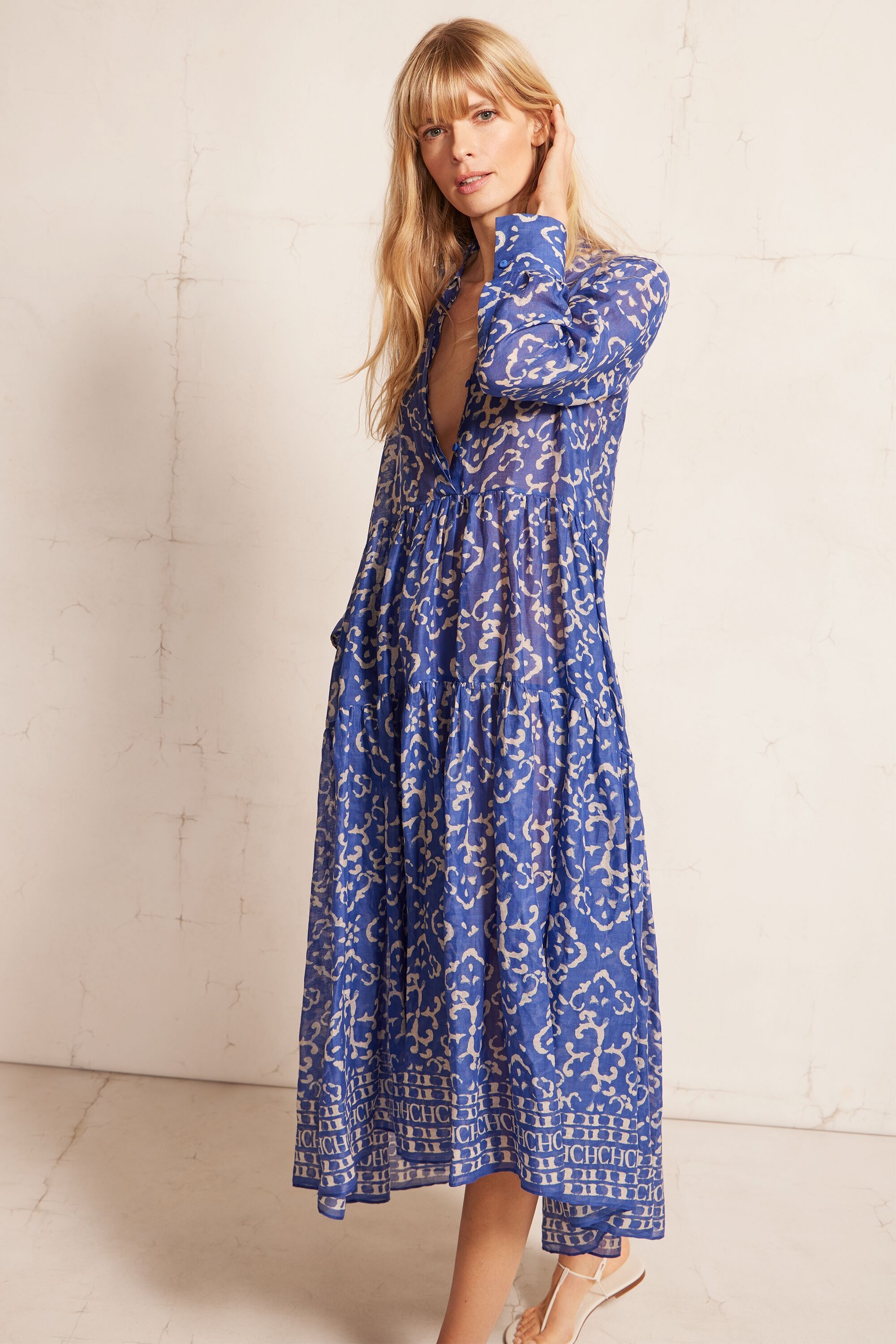 Vestido camisero evasé de ramio estampado