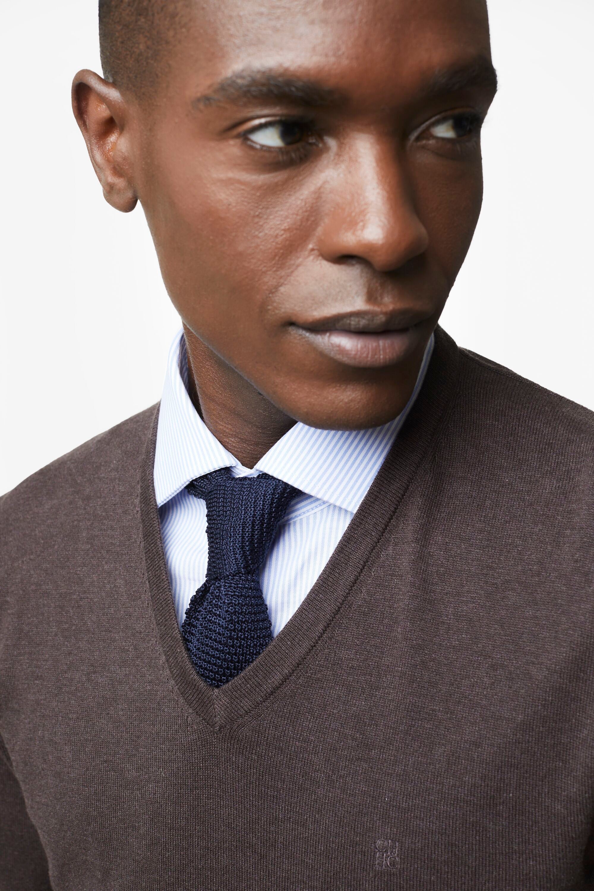 Formal v new arrivals neck sweater
