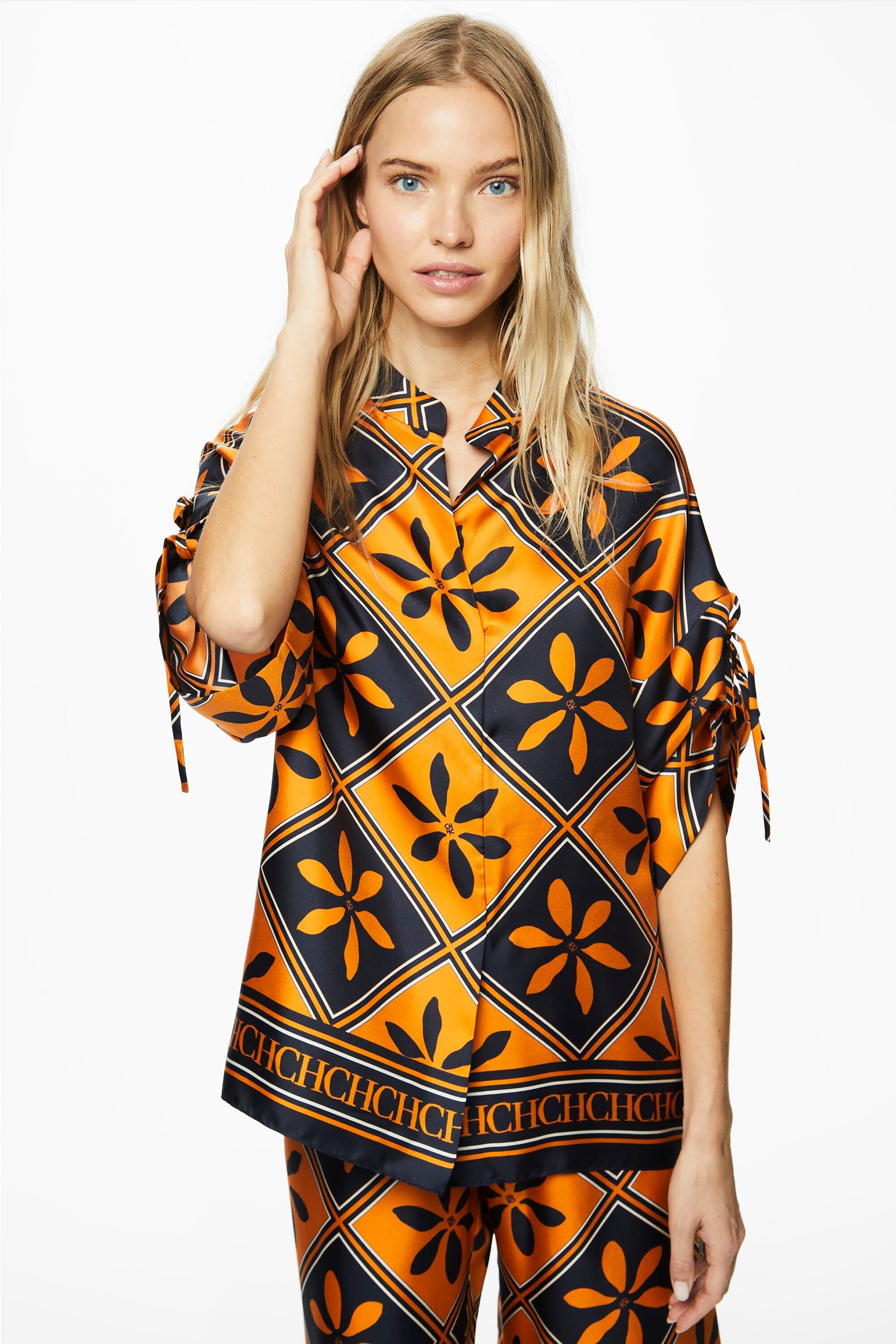 Geometric print silk oversize top navy/orange - CH Carolina