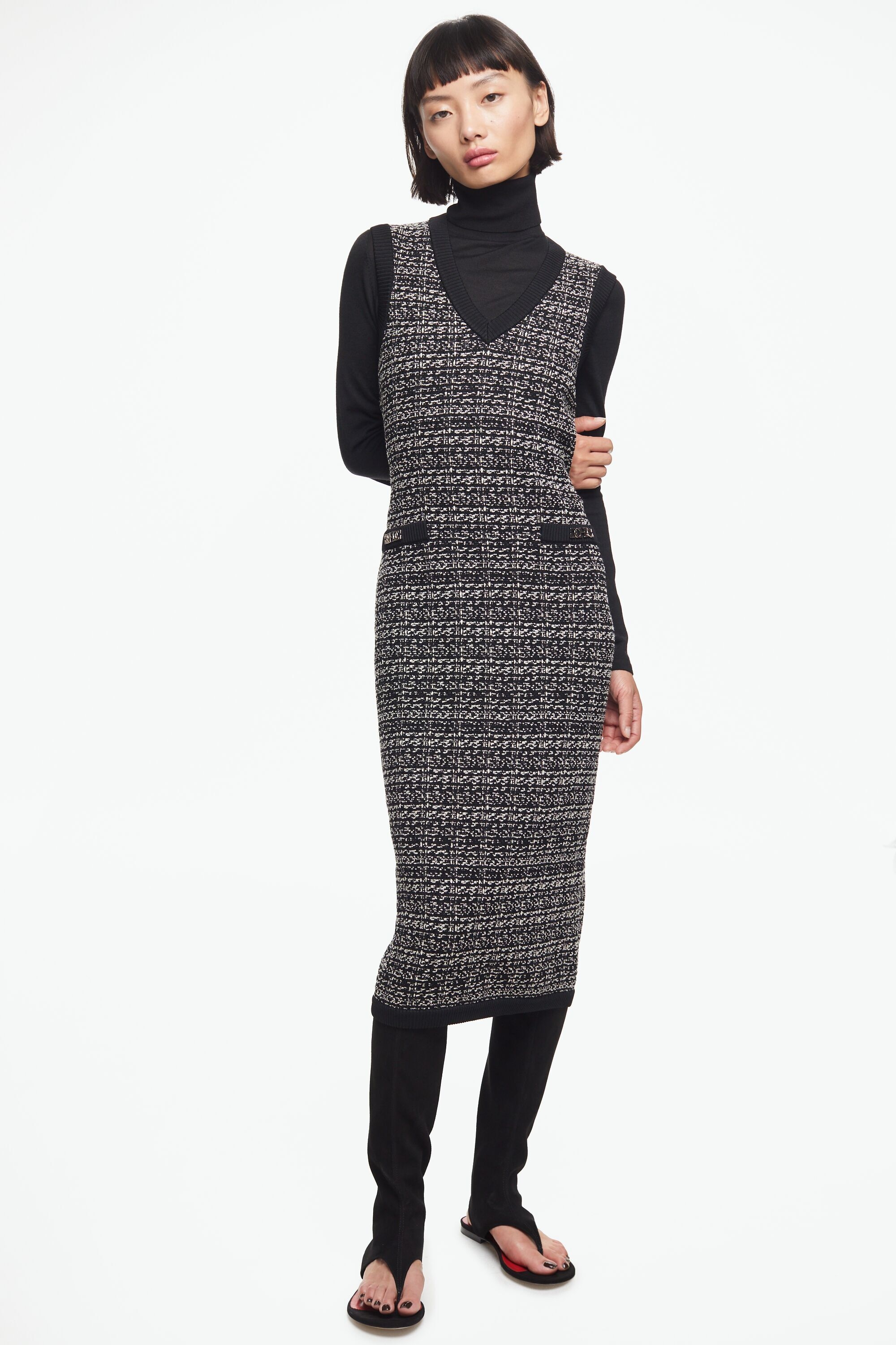 Straight-fit jacquard knit dress