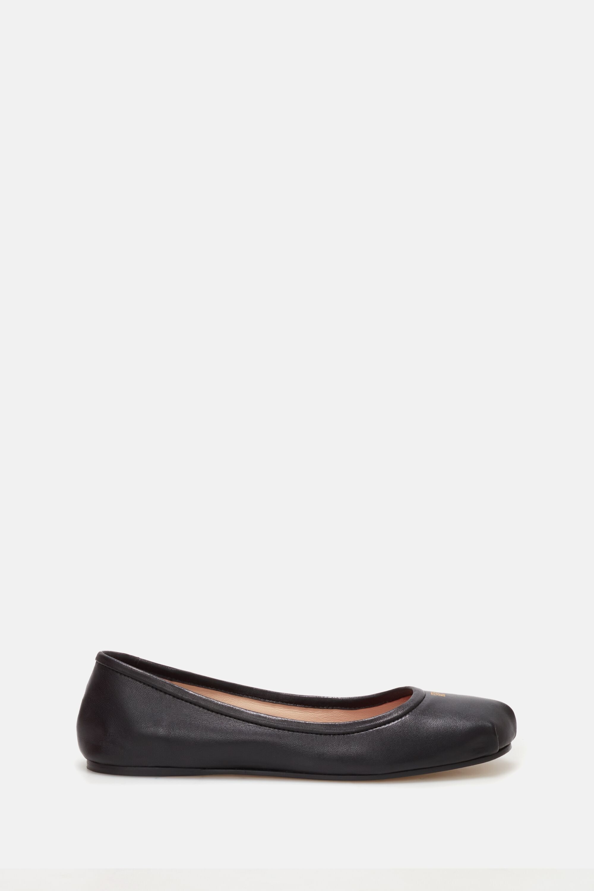 Soft CH leather ballet flats