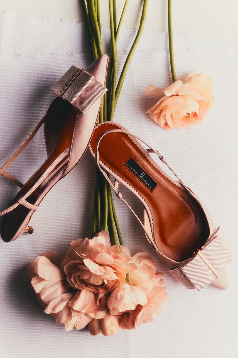 LACITO INSIGNIA 20 SLINGBACK PUMPS