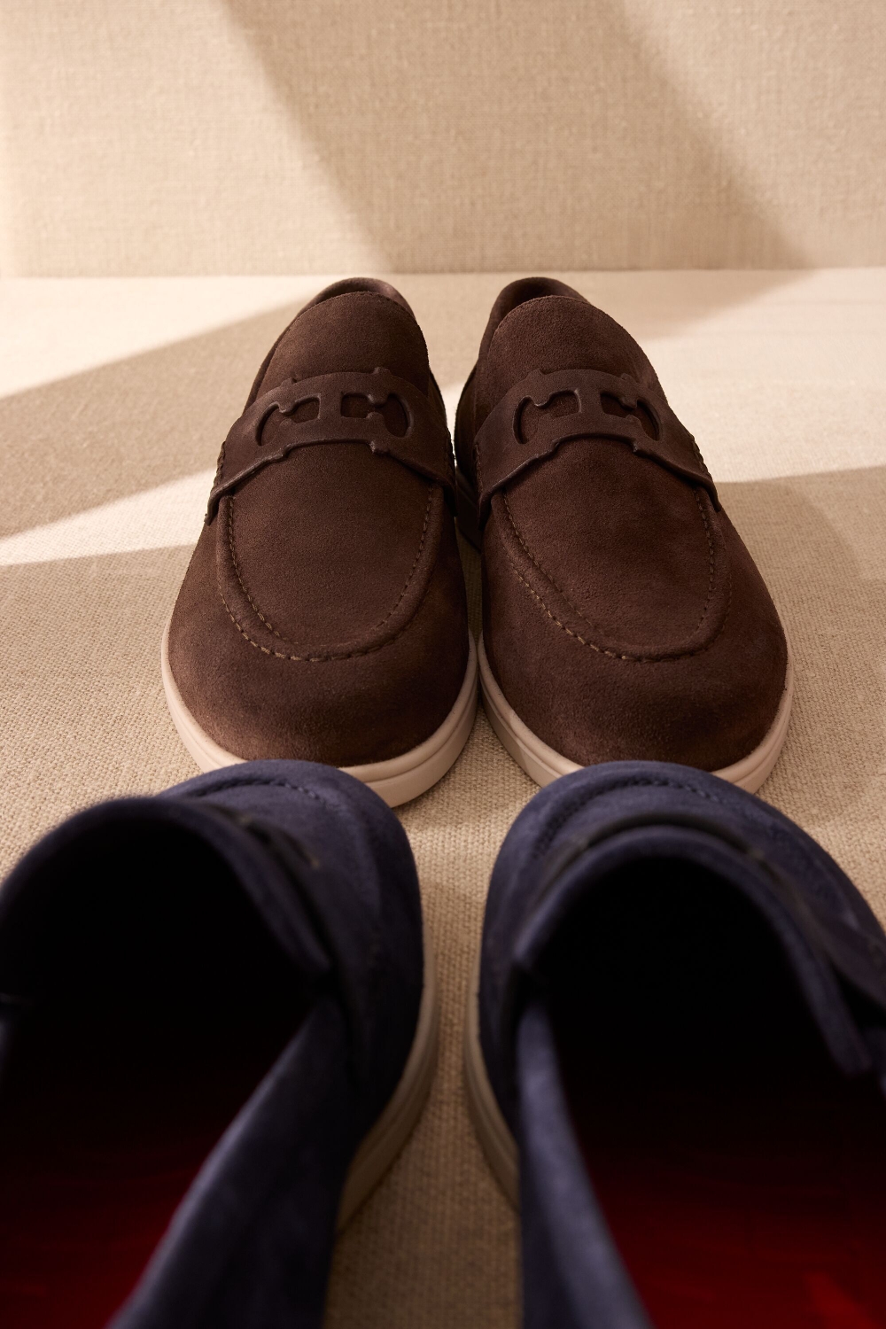 DOMA INSIGNIA CUT OUT SUEDE LOAFERS