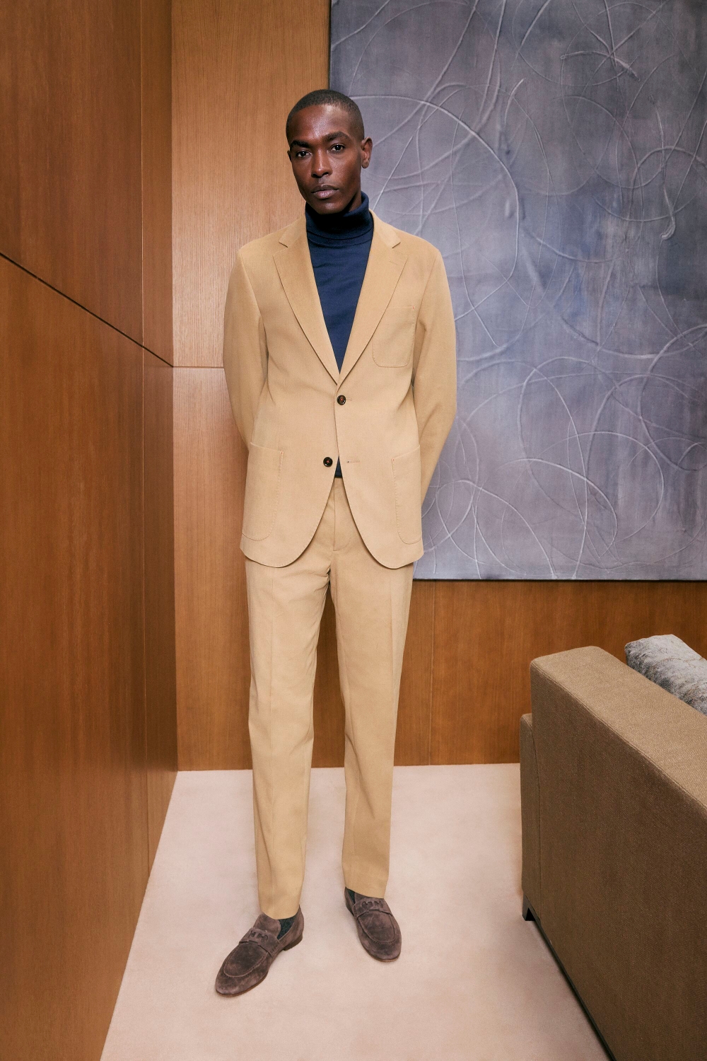DOMA INSIGNIA CUT OUT SUEDE LOAFERS
