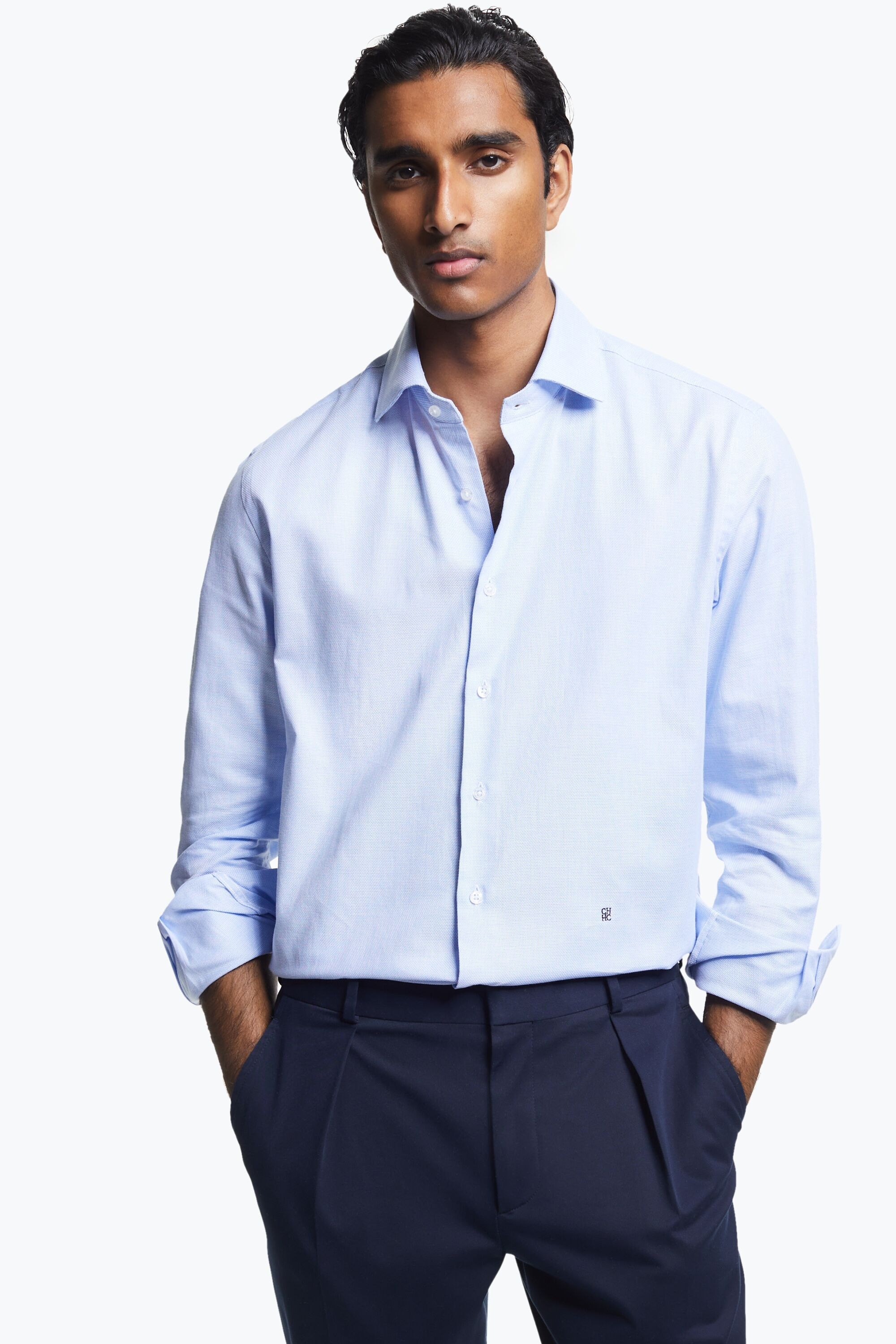 Structured cotton shirt with spread collar