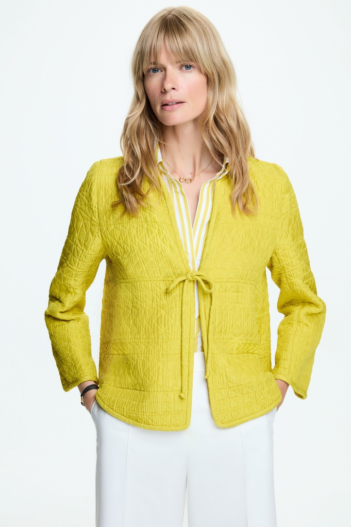 Embossed short jacket with bows