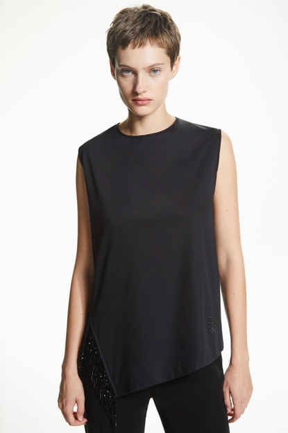 Straight-fit top with glass beads fringes