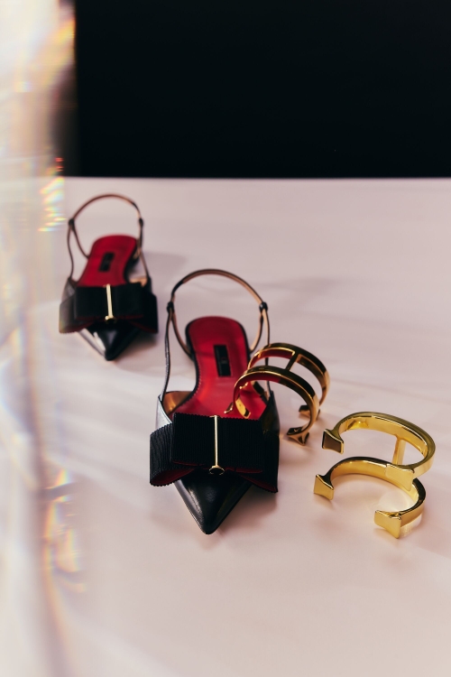 LACITO INSIGNIA LEATHER SLINGBACK POINT-TOE FLATS