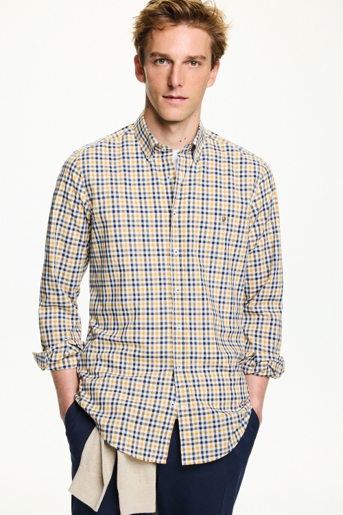 CHECKERED FLANNEL SHIRT