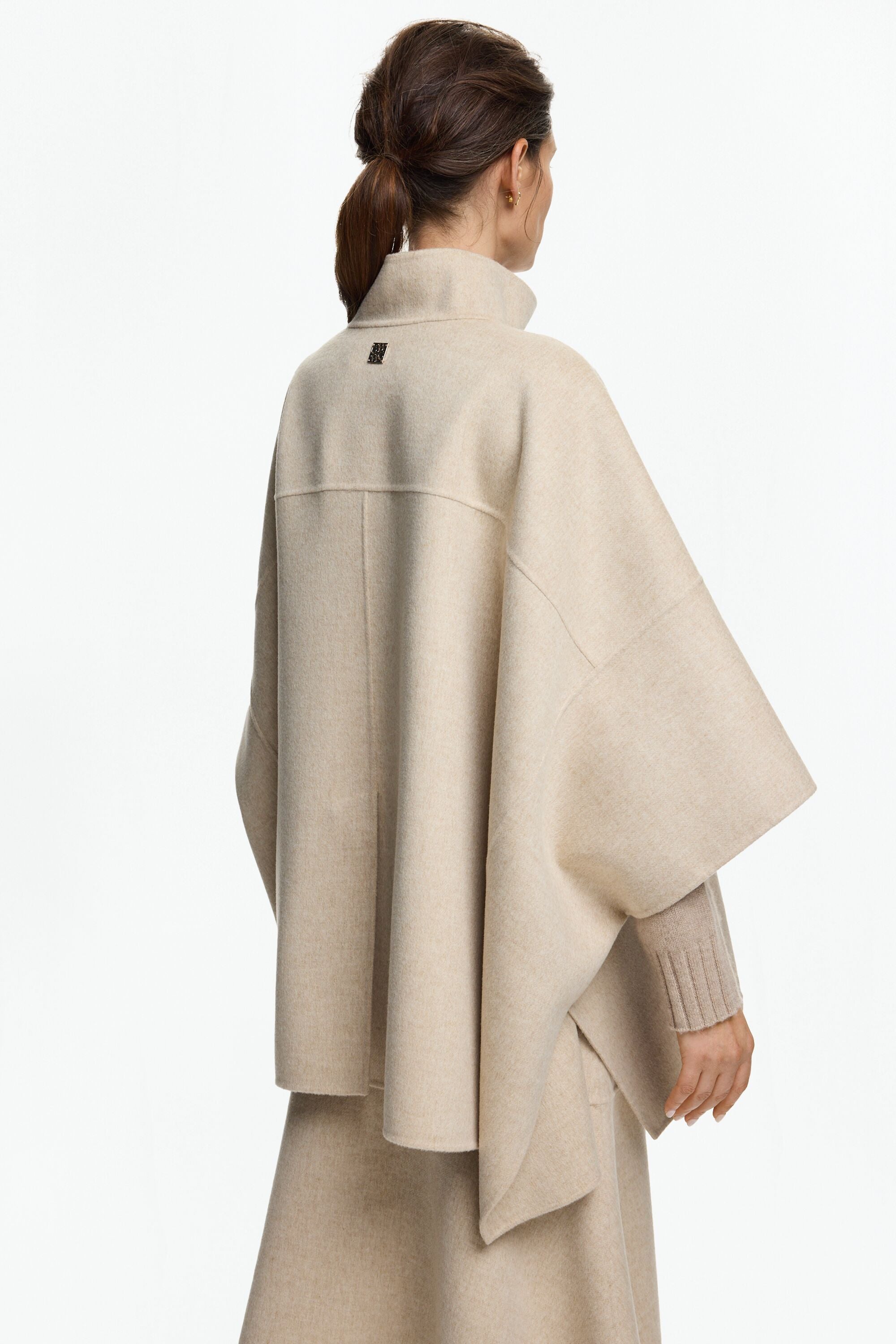 Short wool cape online