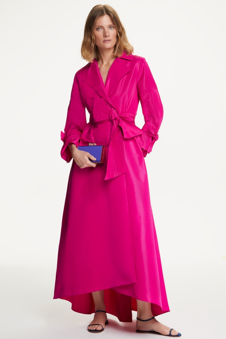Vestido abrigo de tafeta con lazos