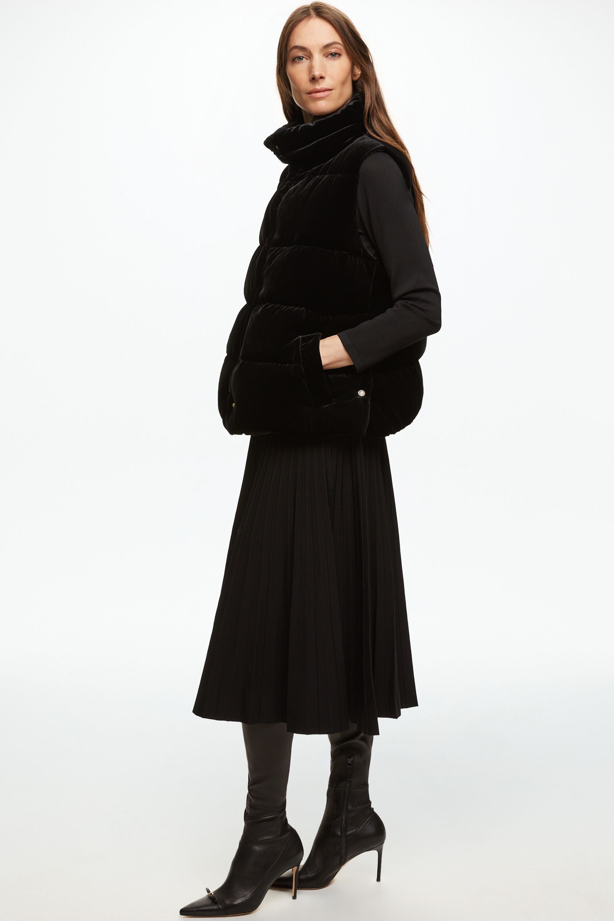 Quilted Velvet Down Vest black - CH Carolina Herrera United Kingdom Quilted Velvet Down Vest black - CH Carolina Herrera United Kingdom