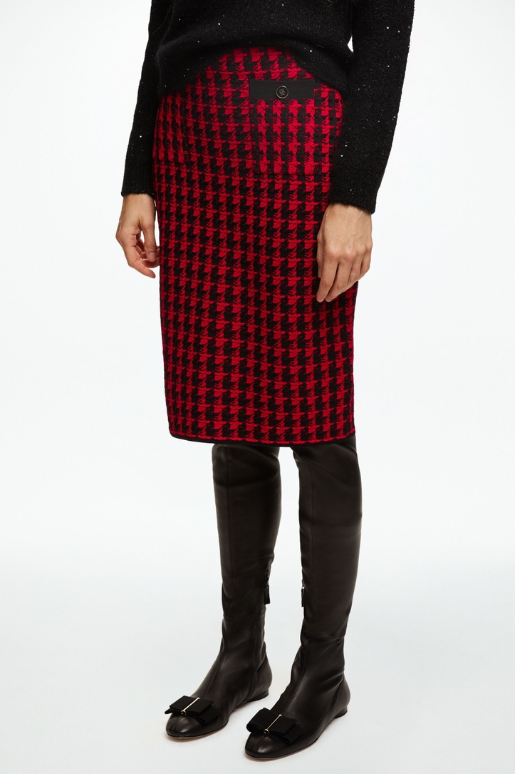 Houndstooth Jacquard Fitted Skirt