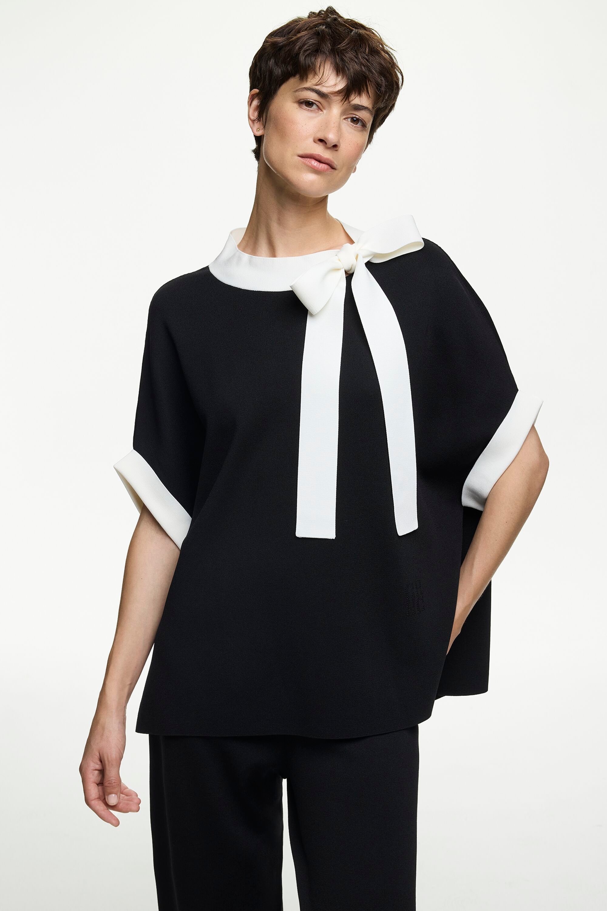 Bow-Detailed Milano Knit Oversize Top