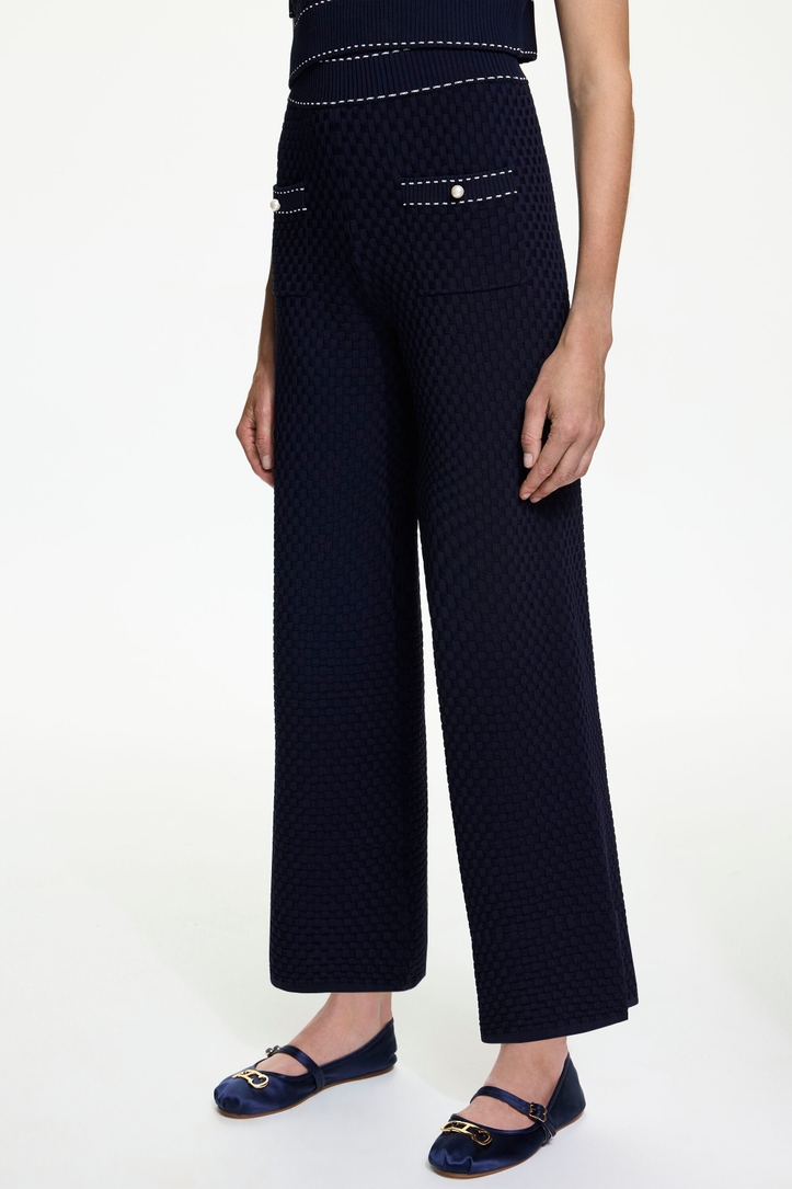 Basket weave stitch straight-leg pants