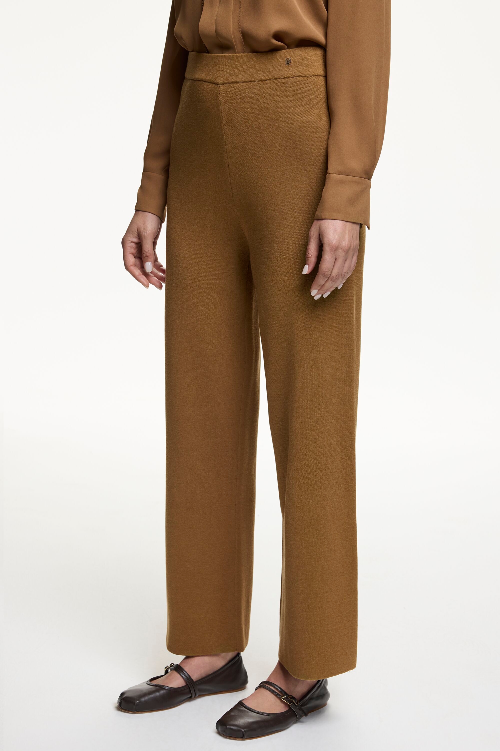 Double-faced cotton and silk straight-leg pants