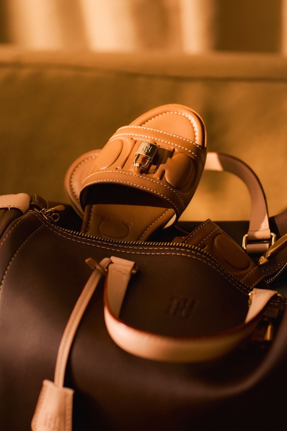 FACTORY LOCKED LEATHER SLIDES