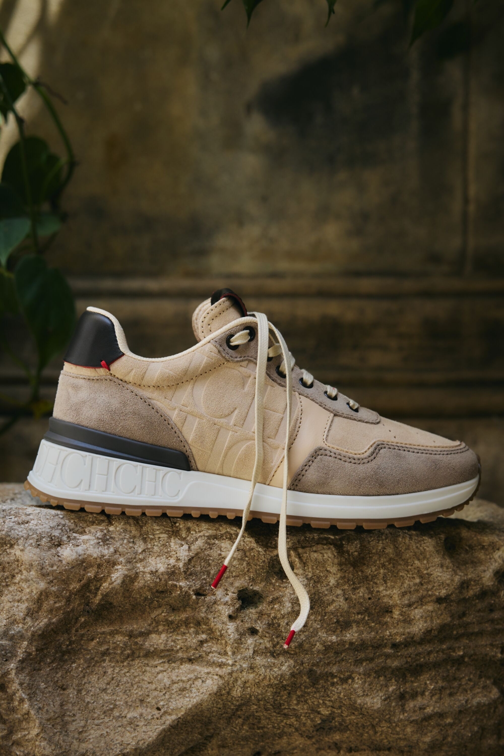 FACTORY SUEDE RUNNERS