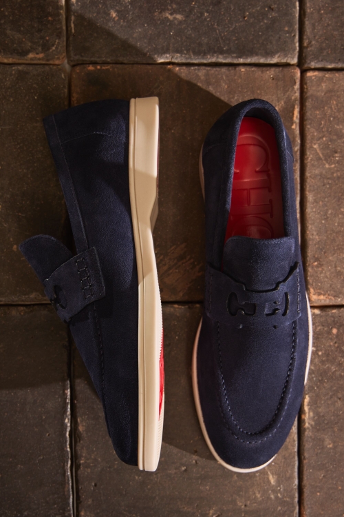 DOMA INSIGNIA CUT OUT LEATHER LOAFERS