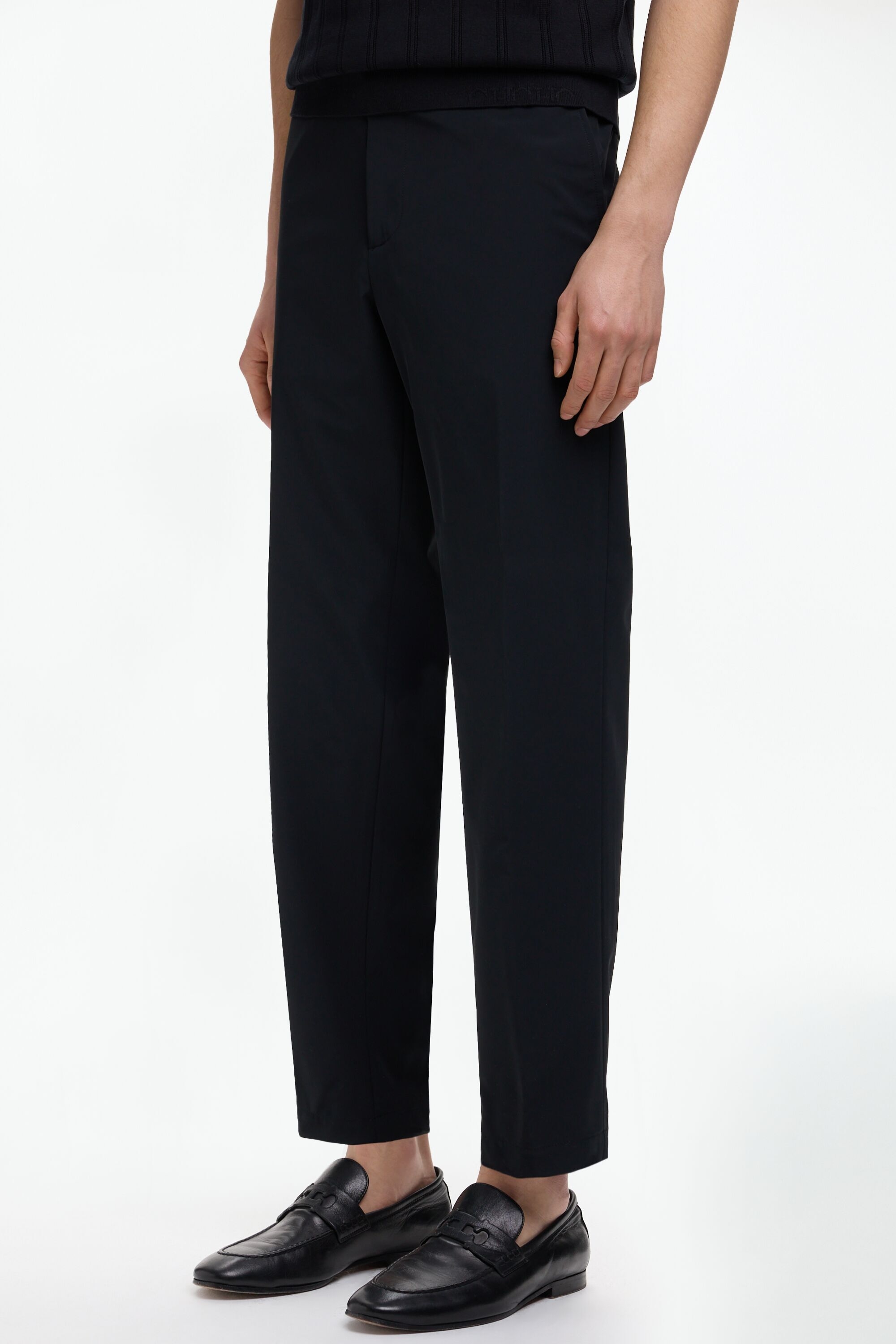Pantalón de Traje Relaxed Fit de Nylon Técnico