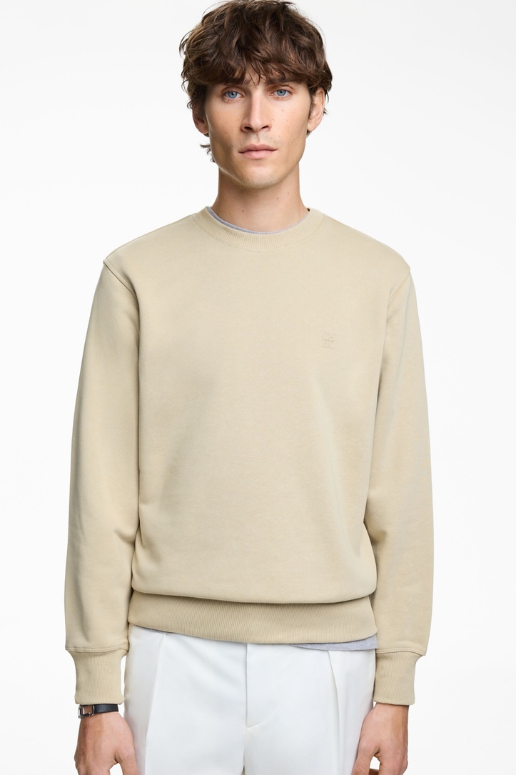 CH Embossed Sweatshirt