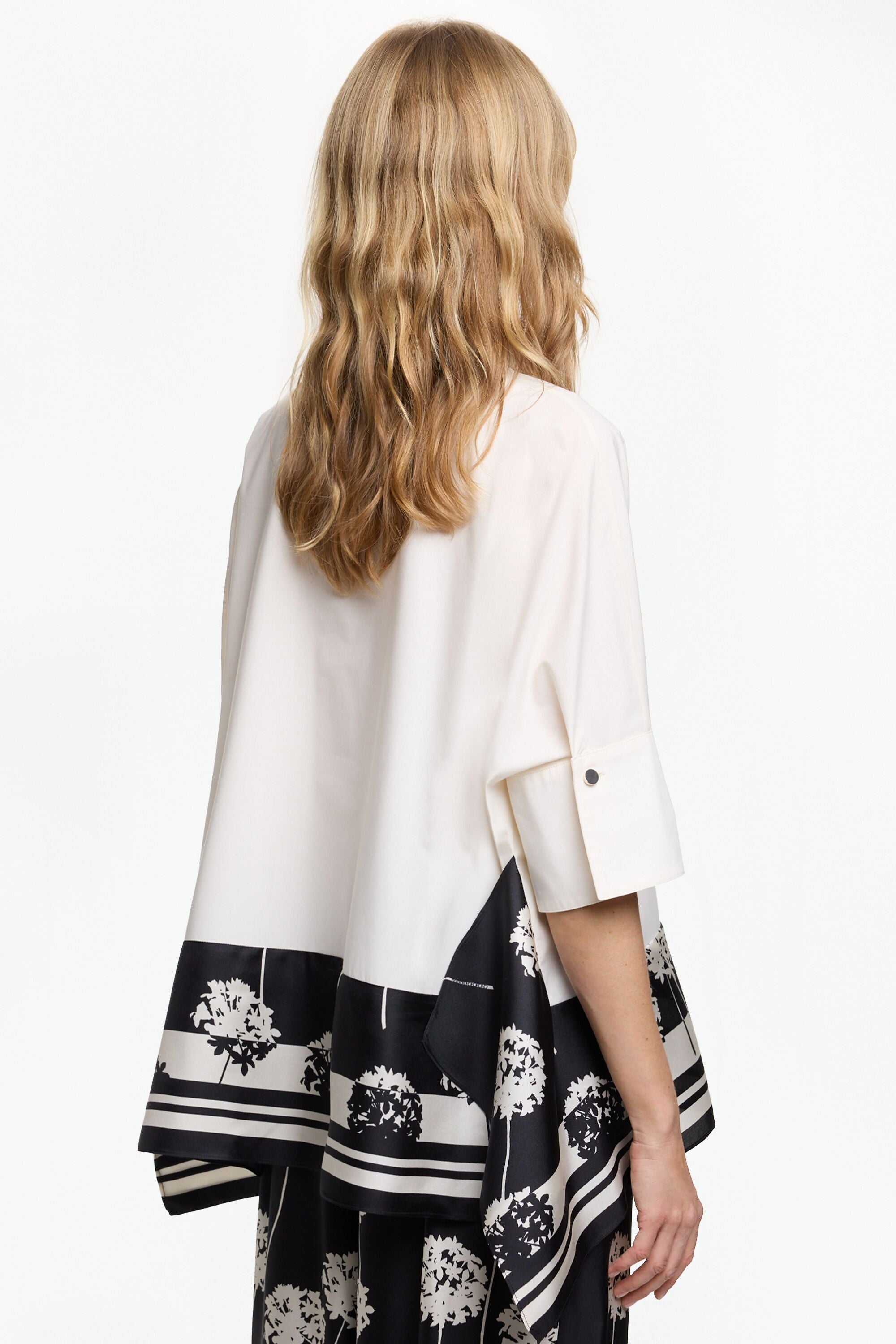 Jasmine Biznaga Print Twill Poplin Oversize Shirt ecru/black