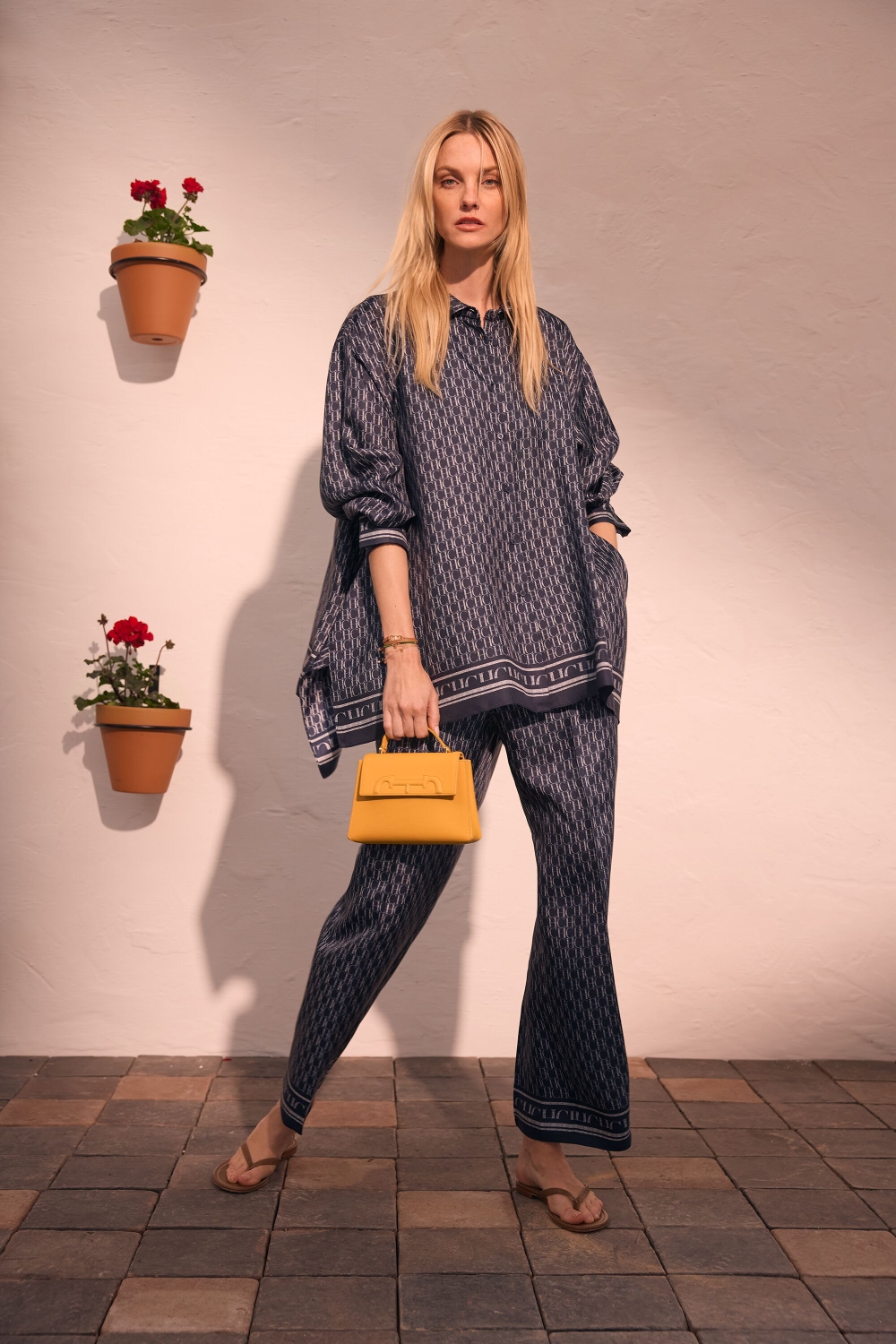 PANTALÓN RECTO DE TWILL DE SEDA ESTAMPADO