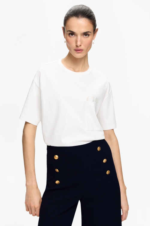 OVERSIZE T-SHIRT WITH POCKET AND PEARLS