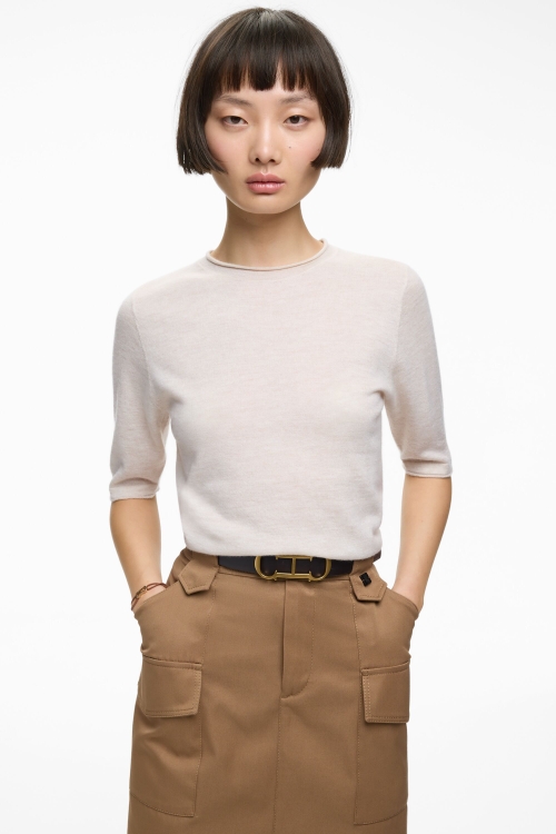 SHORT-SLEEVED CASHMERE FITTED SWEATER