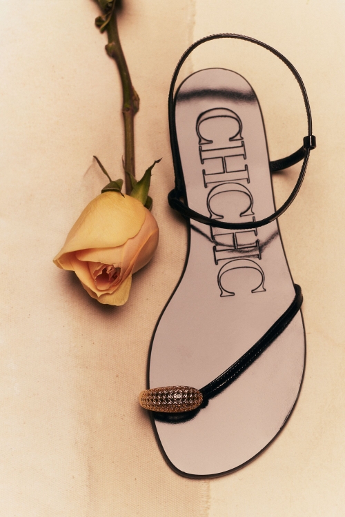 ROYAL PATENT LEATHER FLAT SANDALS