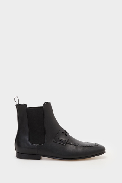 Doma Insignia Cut Out Leather Flat Ankle Boots - BLACK