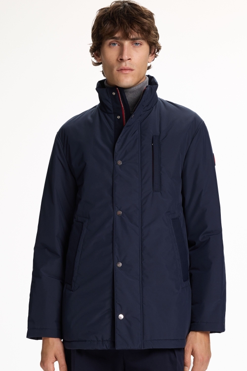 QUILTED TECHNICAL NYLON COAT