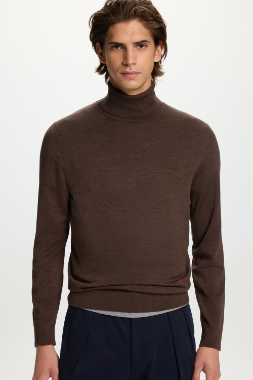 MERINO WOOL TURTLENECK SWEATER