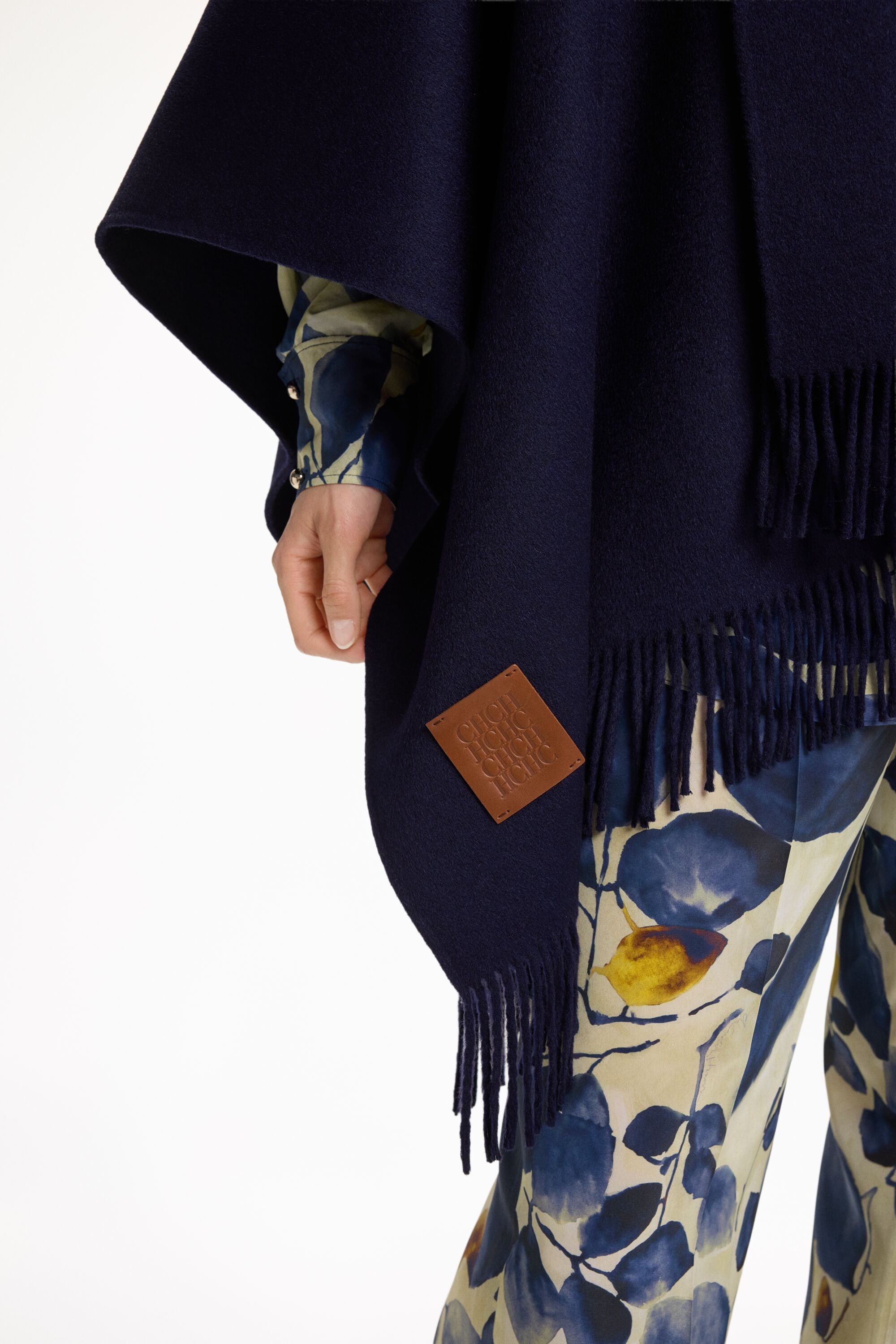 Scarf-Detailed Double-Faced Wool Oversize Cape navy - CH Carolina