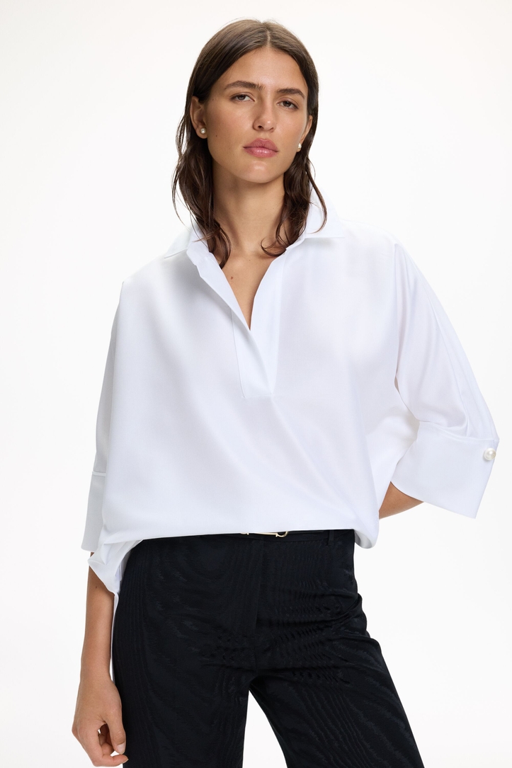 Oxford Oversize White Shirt with Pearls