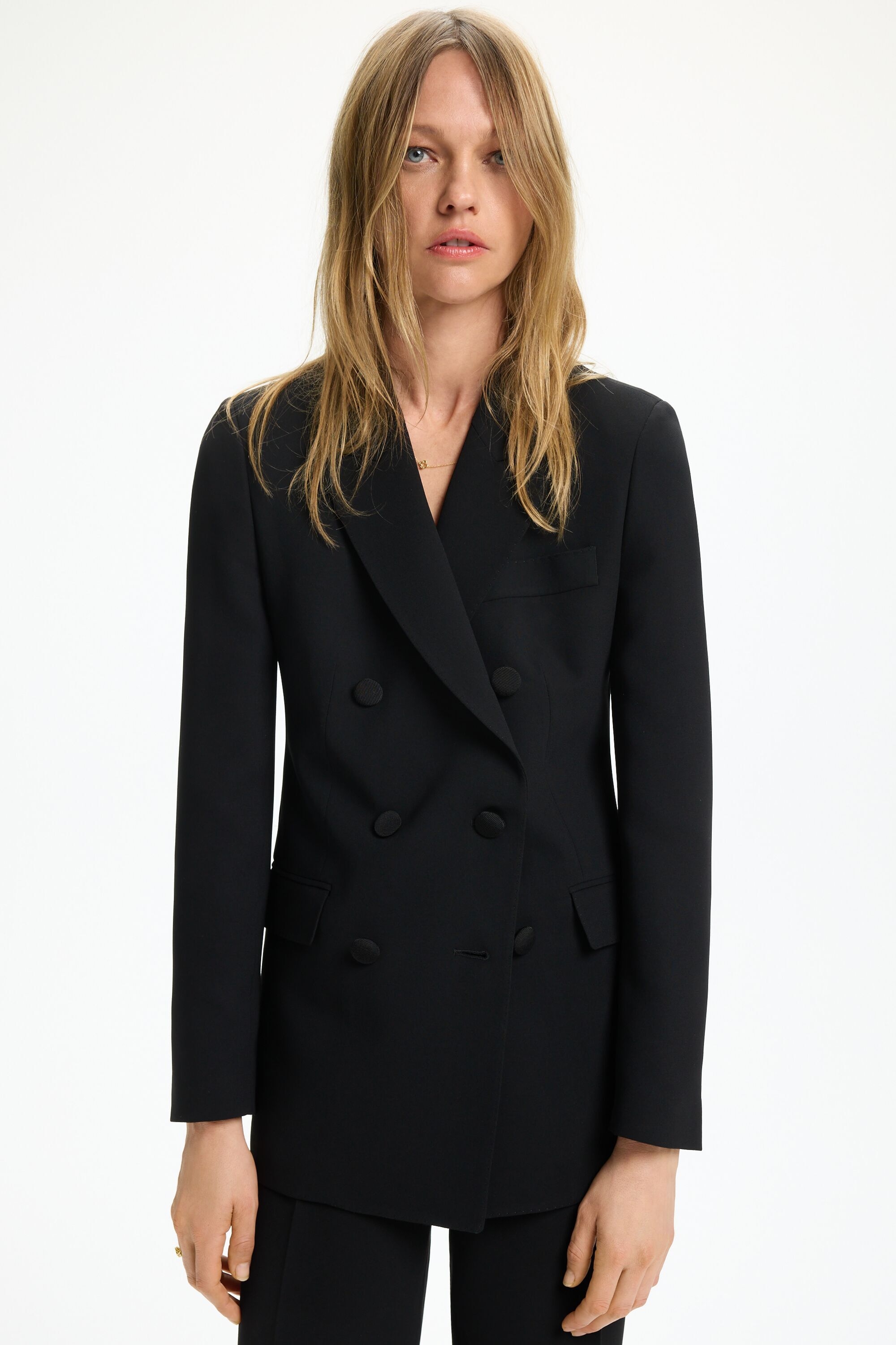 Chaqueta Sastre Entallada Cruzada de Crepé