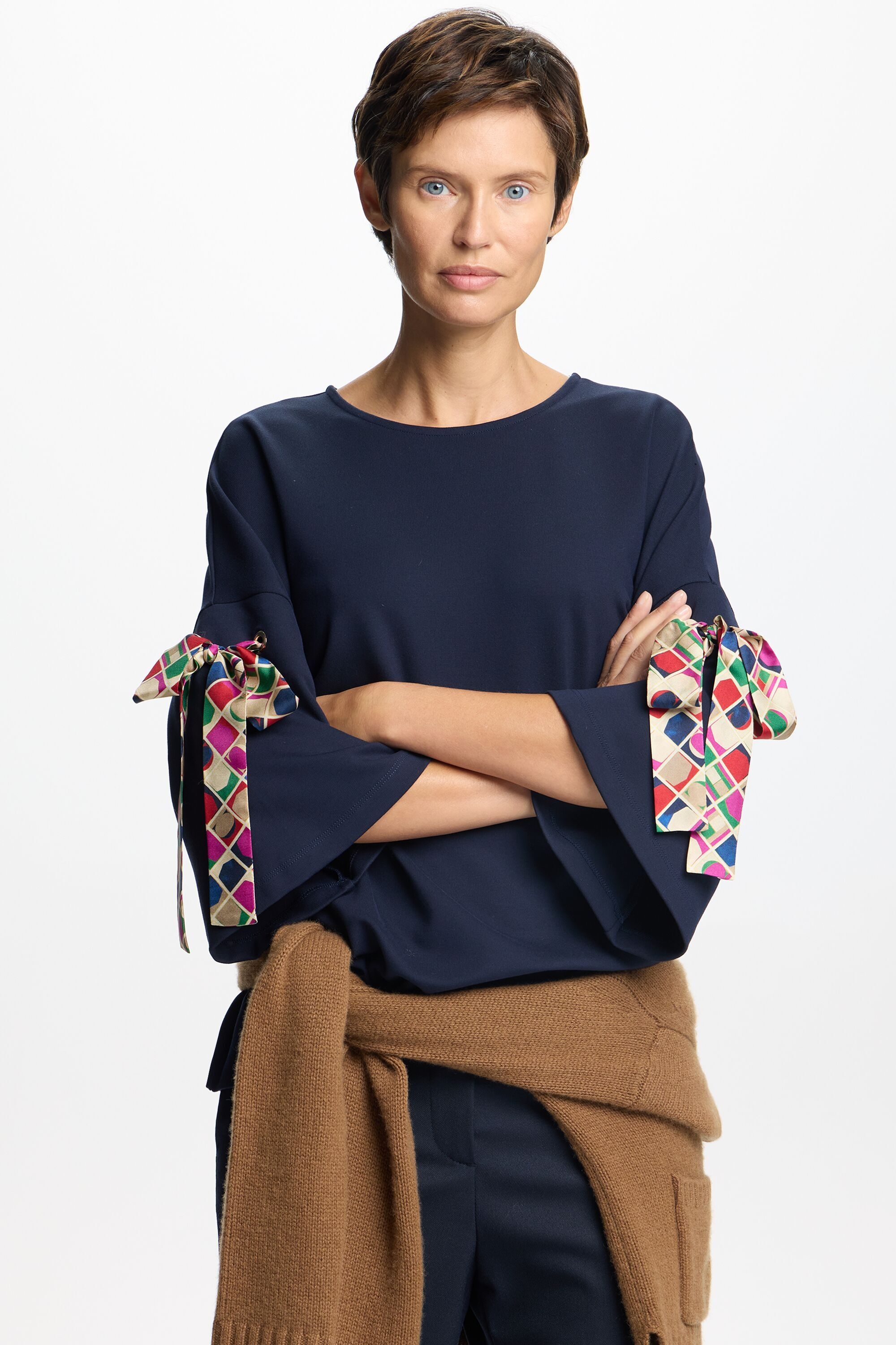 Milano Knit Oversize T-Shirt with Blasón Bows