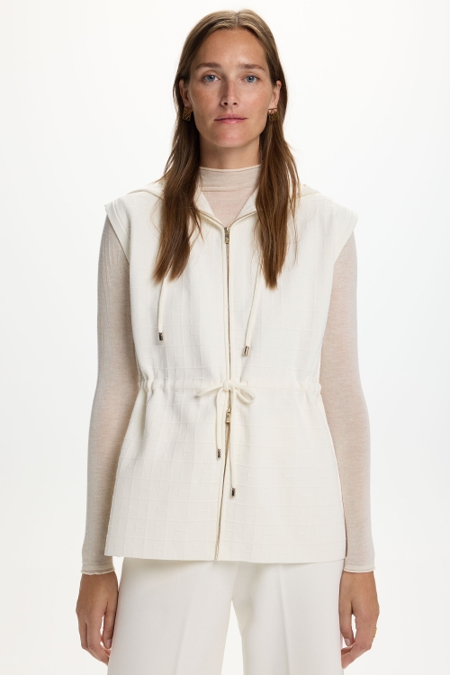 CHALECO DE JACQUARD CH2020 CON CAPUCHA