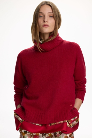 Jersey Recto de Cashmere con Cuello Extraíble