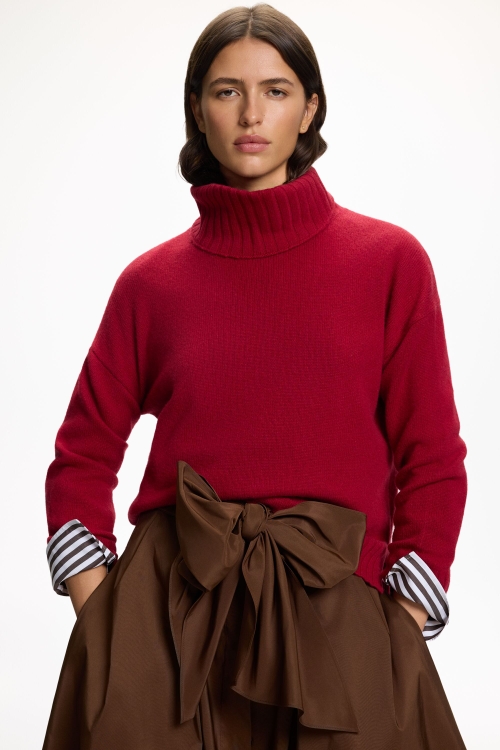 CASHMERE STRAIGHT-FIT SWEATER WITH DETACHABLE NECK