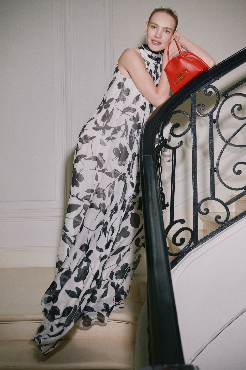 PRINT SILK CHIFFON LONG HALTER DRESS