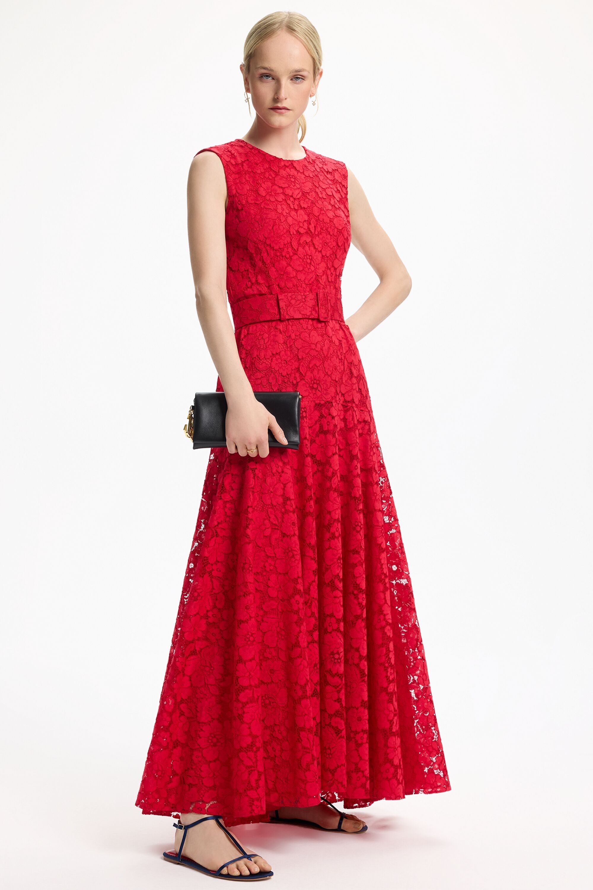 Vestido Midi de Encaje Floral