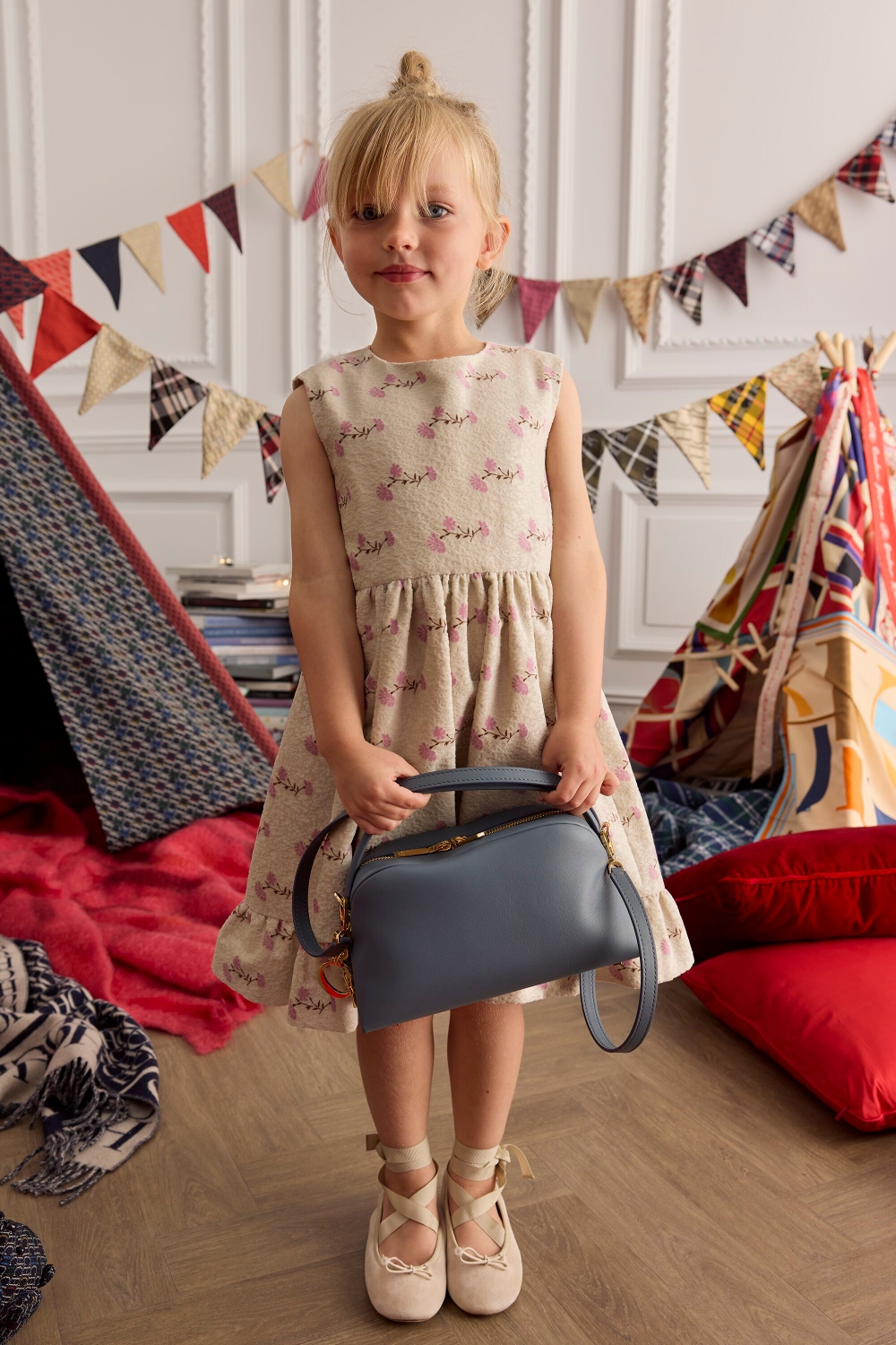 FLOWERY VELVET DRESS WITH BOW