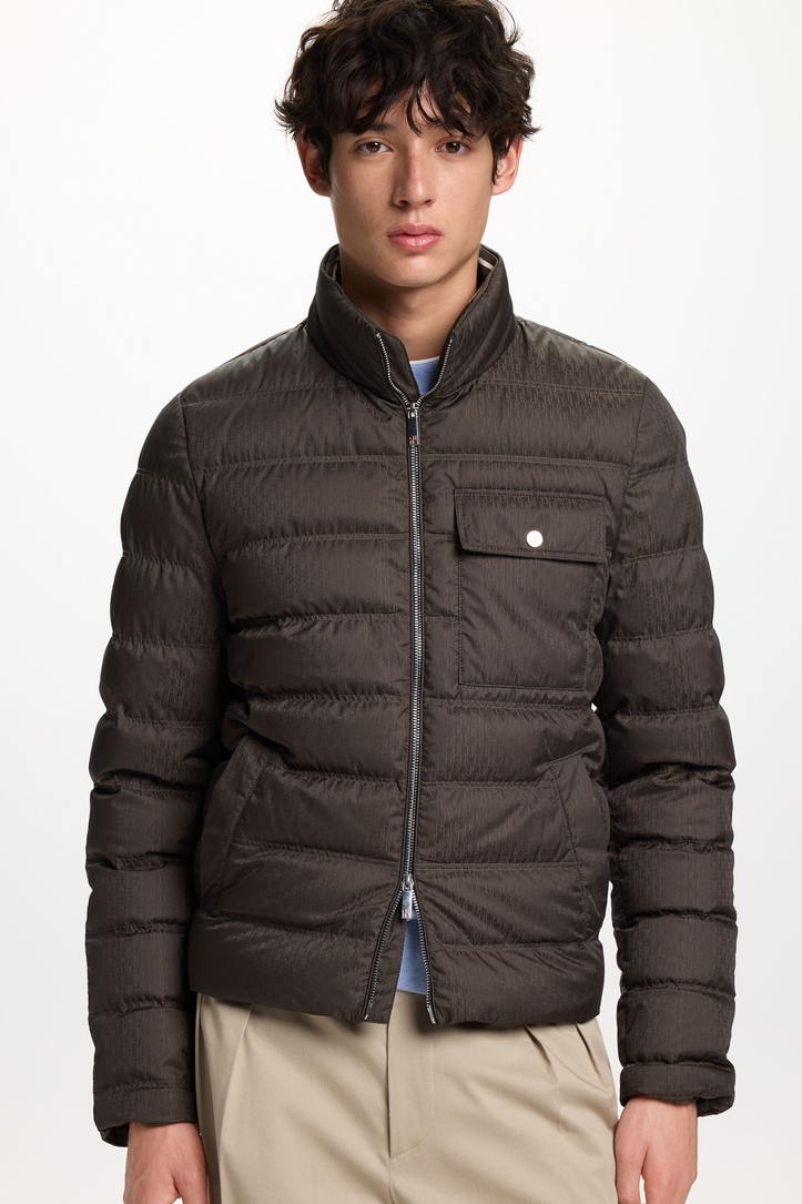 Cazadora de Nylon Acolchado Plumas Jacquard CH