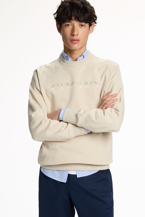CH EMBOSSED SWEATSHIRT