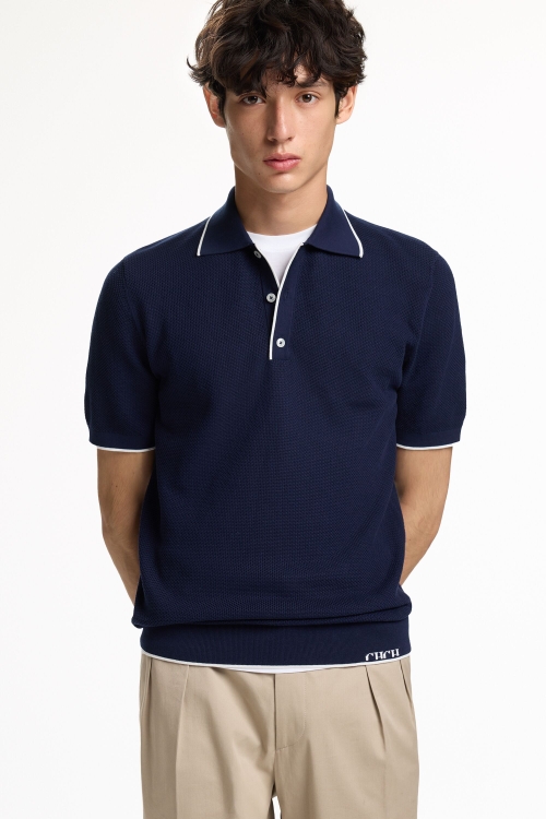 POLO DE PUNTO CON ESTRUCTURA